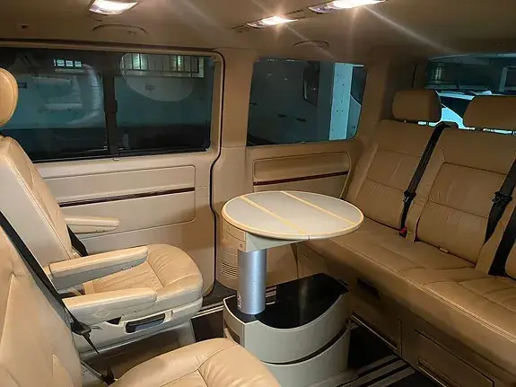 Volkswagen Multivan 2009 photo 5