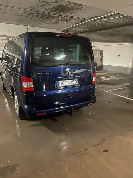 Volkswagen Multivan 2009 photo 3