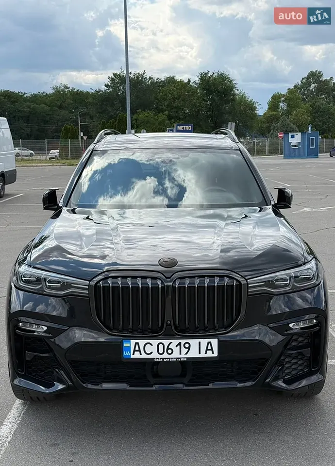 BMW X7