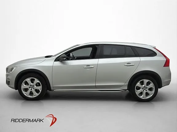 Volvo V60 Cross Country 2017 photo 5