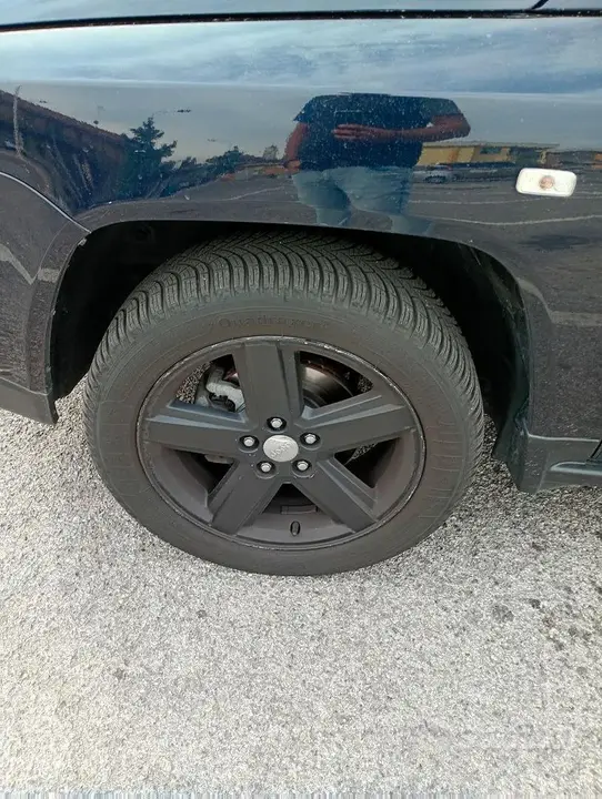 Jeep Compass 2011 photo 3