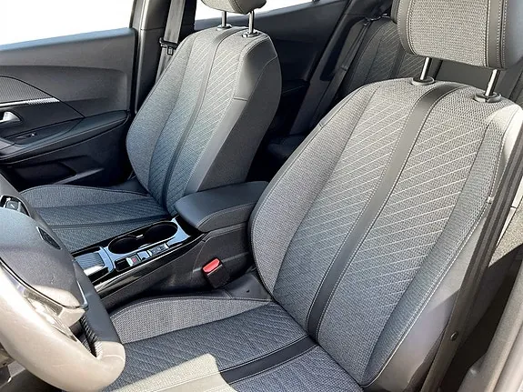 Peugeot 2008 2025 photo 5