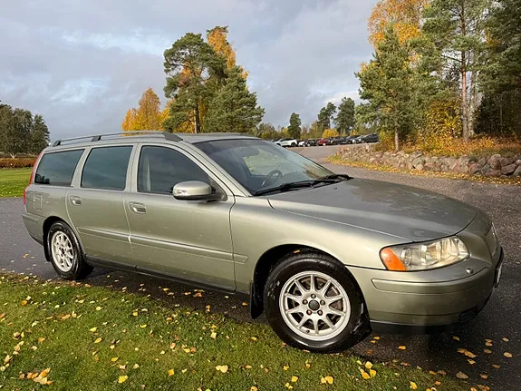Volvo V70 2007 photo 2