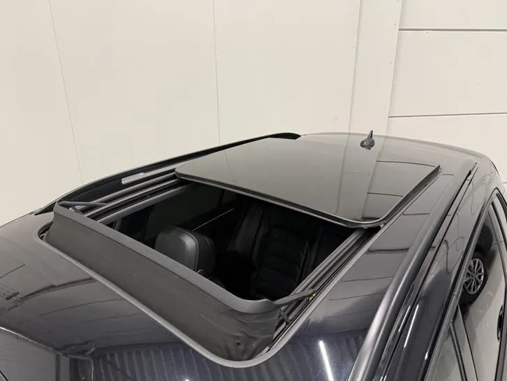 Volkswagen Tiguan 2019 photo 2