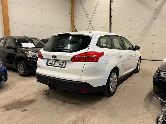 Ford Focus 2016 photo 3