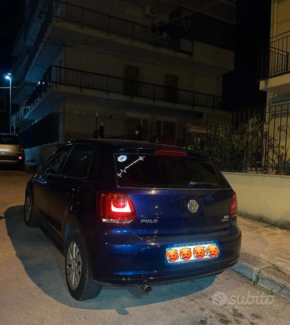 Volkswagen Polo 2012 photo 2