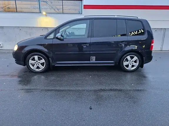 Volkswagen Touran 2006 photo 5