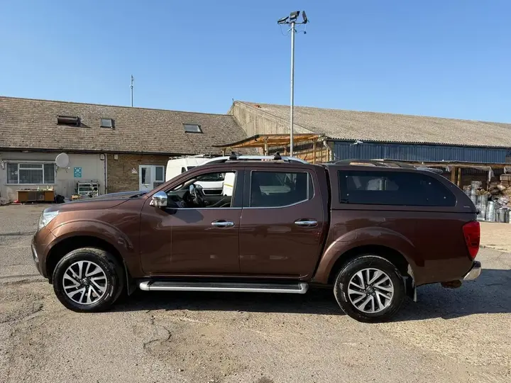 Nissan Navara 2016 photo 4