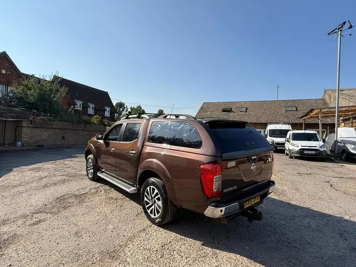 Nissan Navara 2016 photo 5