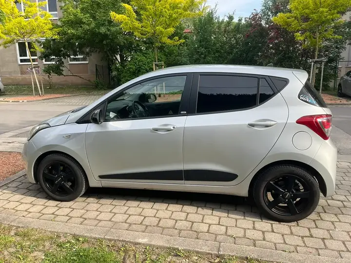 Hyundai I10 2015 photo 2