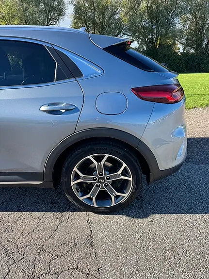 Kia Xceed 2021 photo 3