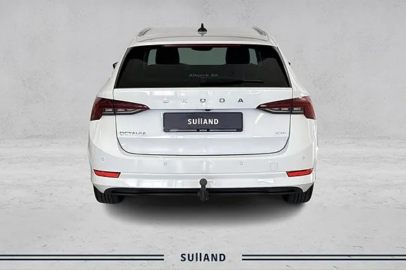 Skoda Octavia 2022 photo 4