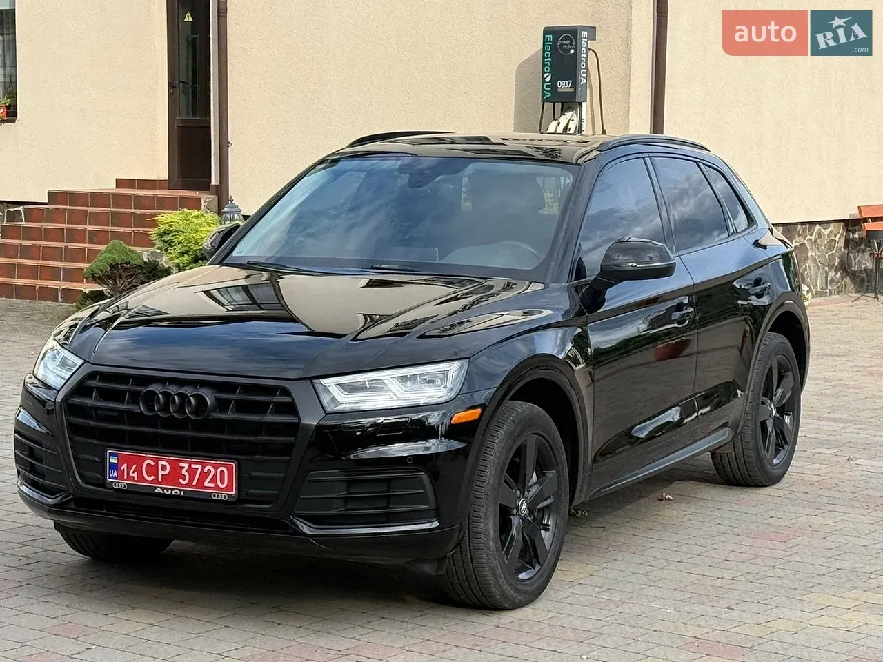 Audi Q5 2017 photo 4