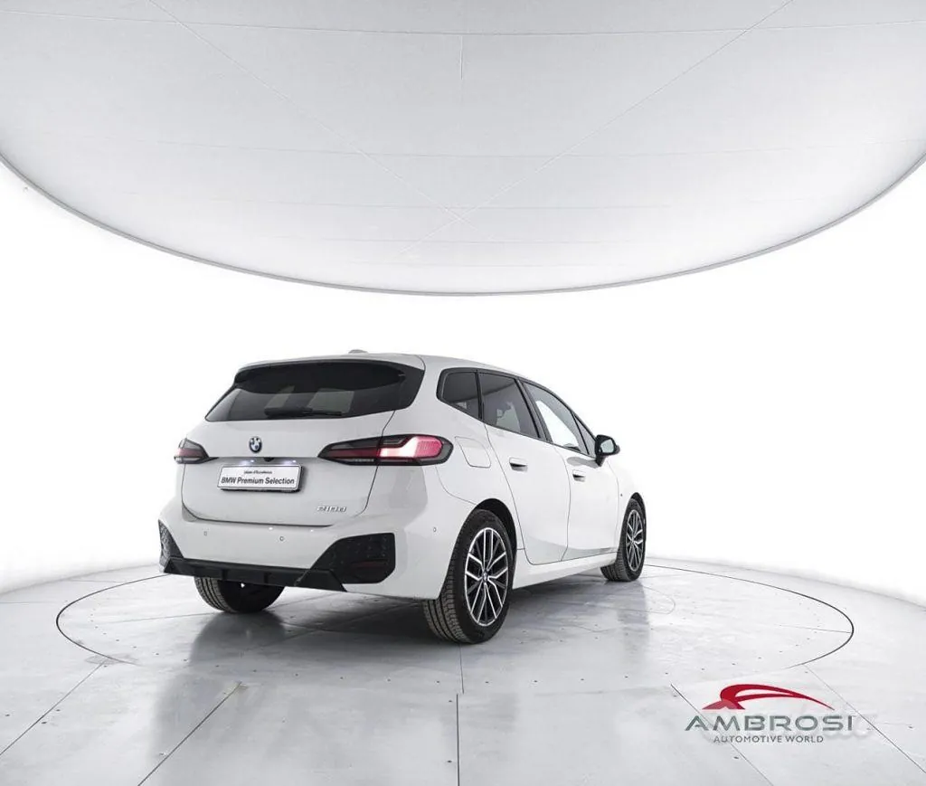 BMW 2 Series Active Tourer 2025 photo 3