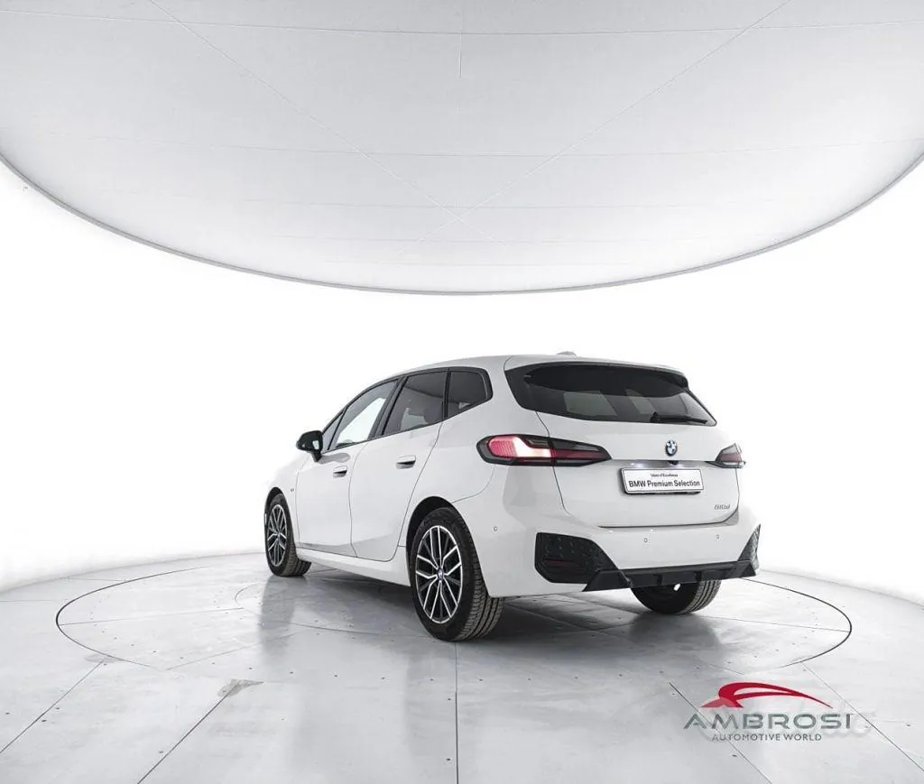 BMW 2 Series Active Tourer 2025 photo 4
