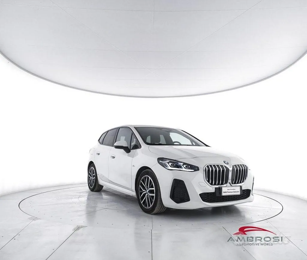 BMW 2 Series Active Tourer 2025 photo 2