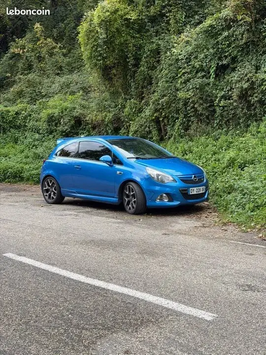 Opel Corsa 2011 photo 3