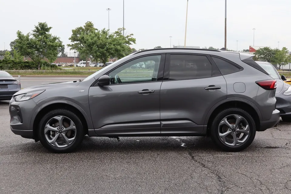 Ford Escape 2024 photo 4