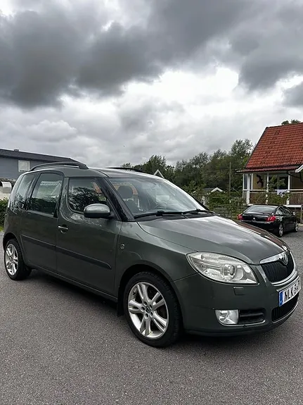 Skoda Roomster 2007 photo 2