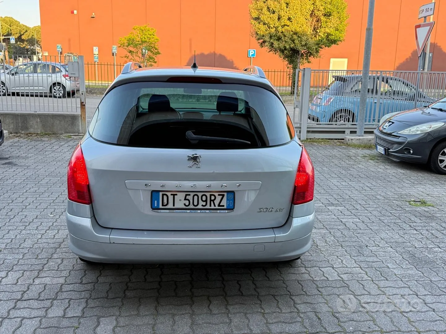 Peugeot 308 2009 photo 3