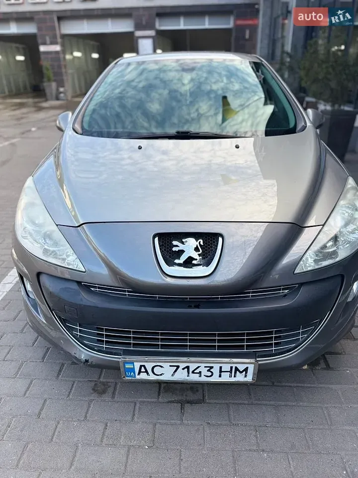 Peugeot 308 2010 photo 4