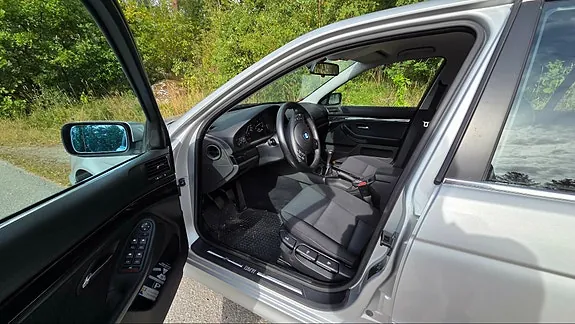 BMW 520I 2002 photo 4