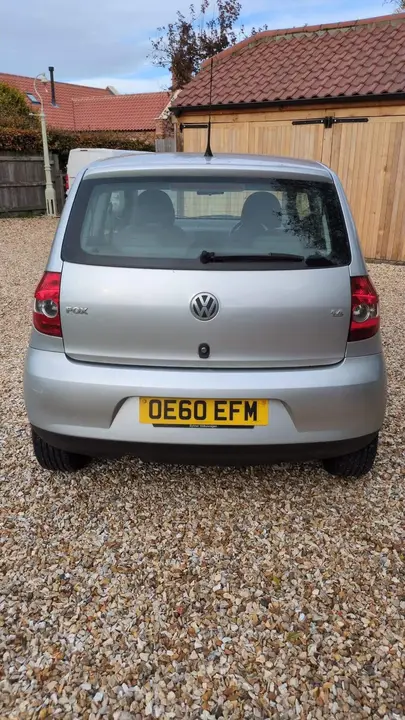 Volkswagen Fox 2010 photo 2