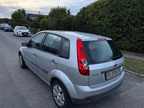 Ford Fiesta 2007 photo 5