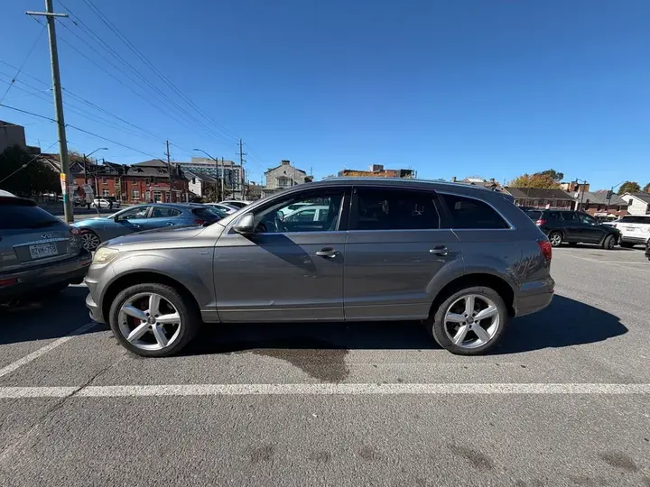 Audi Q7 2013 photo 3