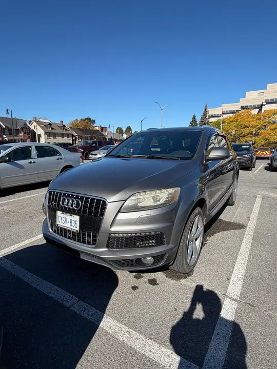 Audi Q7 2013 photo 2