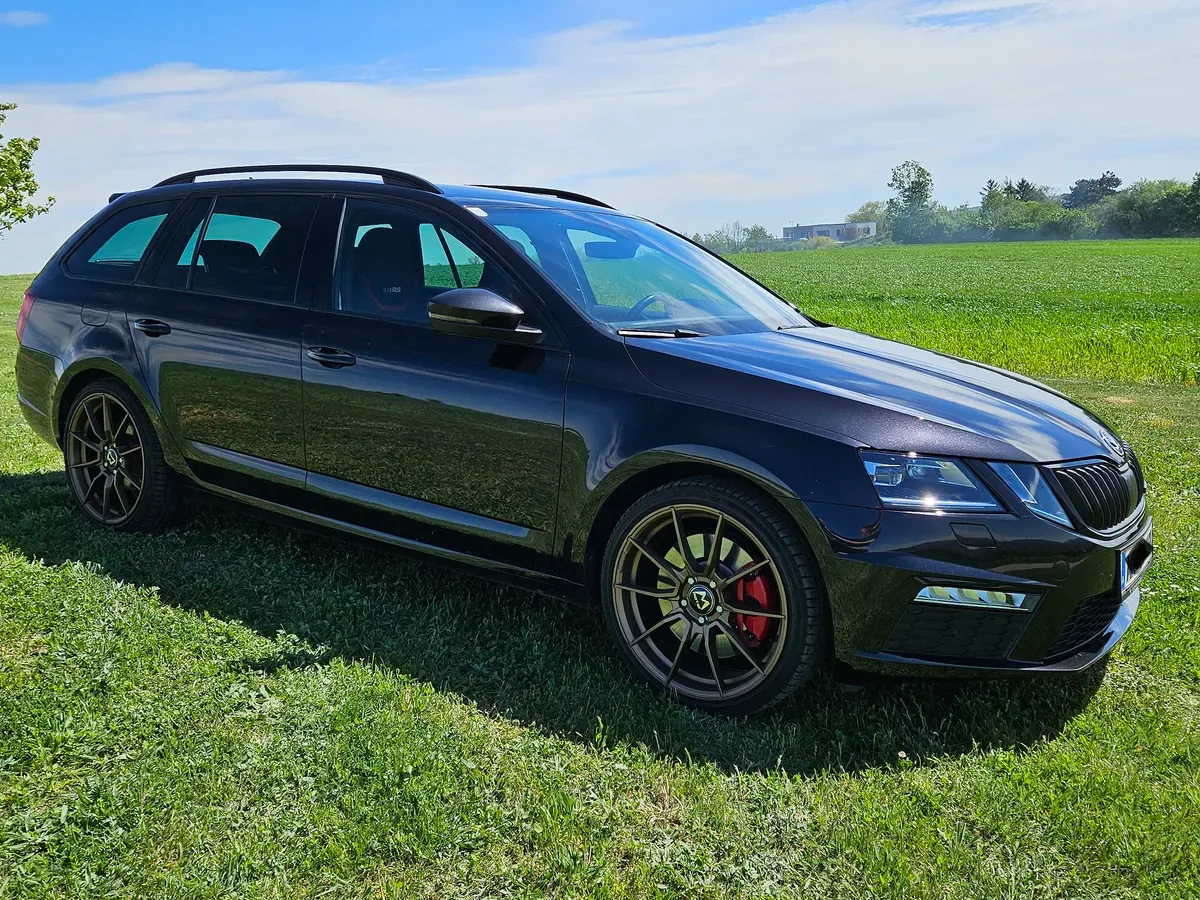 Skoda Octavia 2018 photo 3