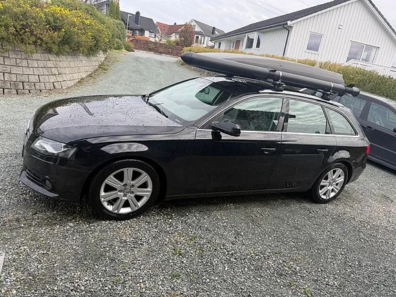 Audi A4 2011 photo 3