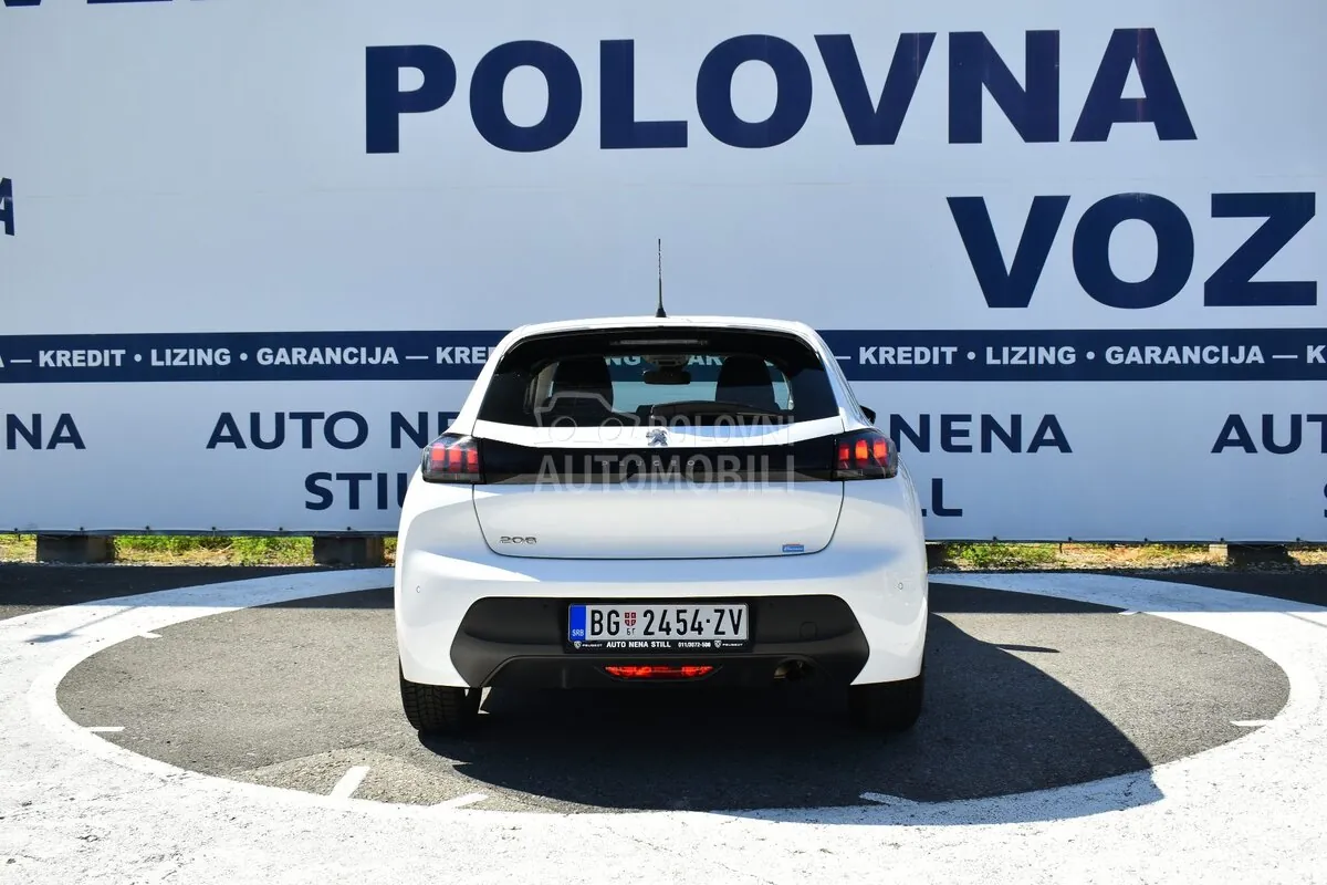 Peugeot 208 2022 photo 4