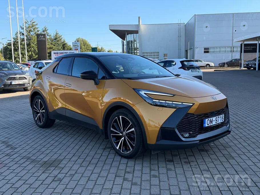 Toyota C-Hr 2025 photo 4
