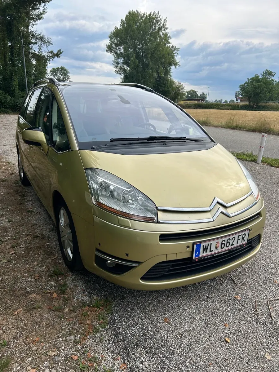 Citroen C4 Picasso 2009 photo 2