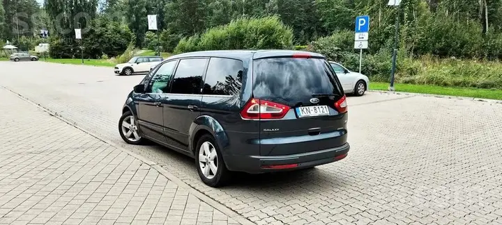 Ford Galaxy 2007 photo 4