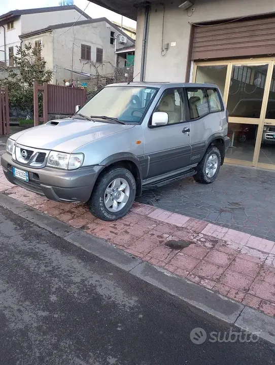 Nissan Terrano Ii 2004 photo 3