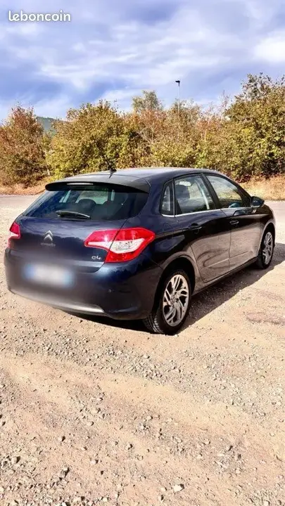 Citroen C4 2014 photo 3