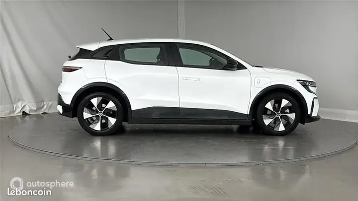 Renault Megane 2023 photo 4
