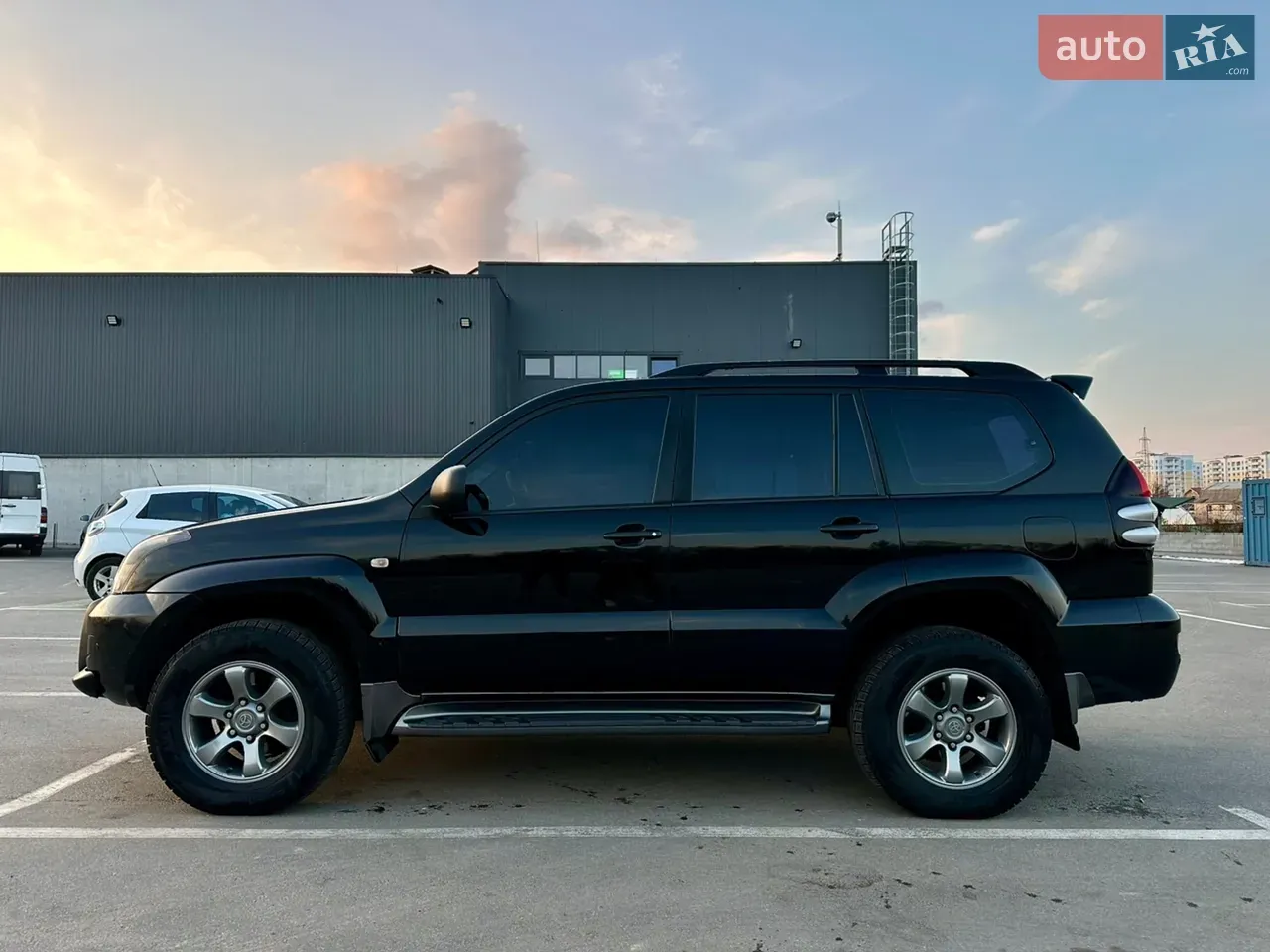 Toyota Land Cruiser Prado 2007 photo 4