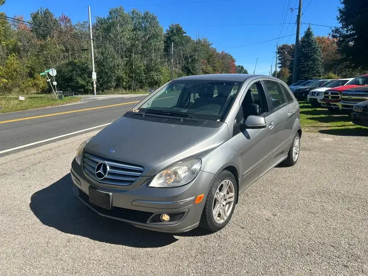 Mercedes-Benz B-Class 2008 photo 2