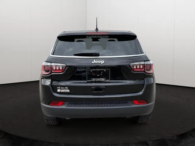 Jeep Compass 2025 photo 5