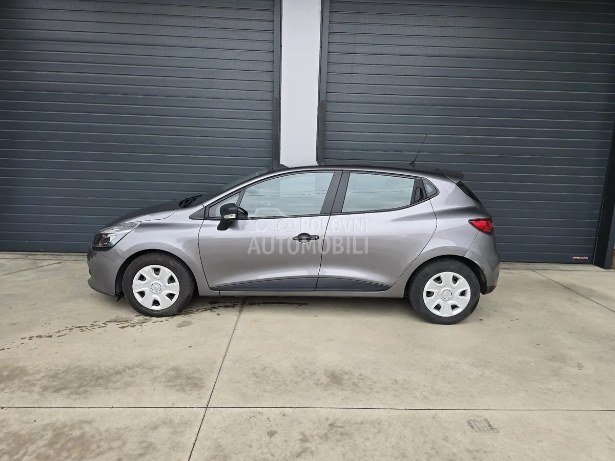 Renault Clio 2013 photo 2
