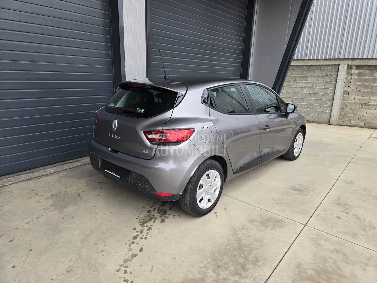Renault Clio 2013 photo 5