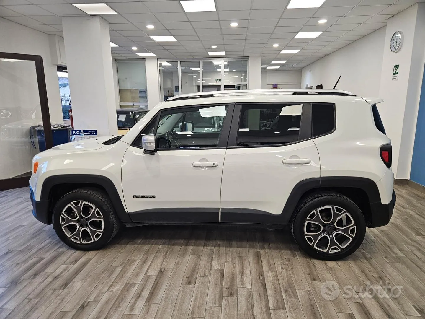 Jeep Renegade 2015 photo 3