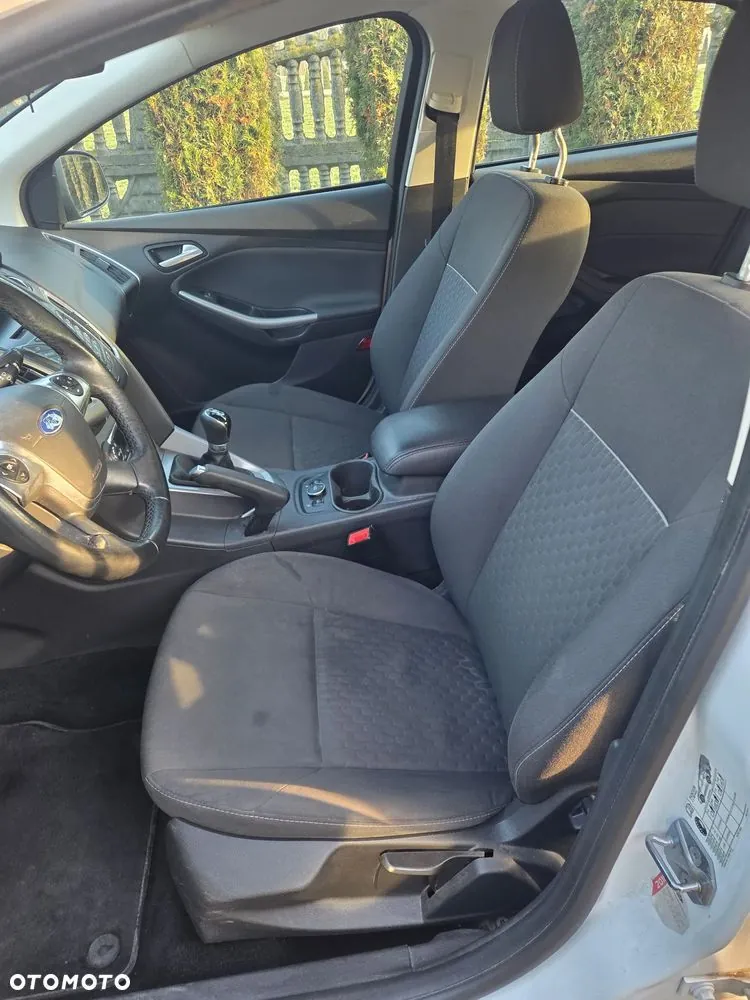 Ford Focus 2014 photo 5