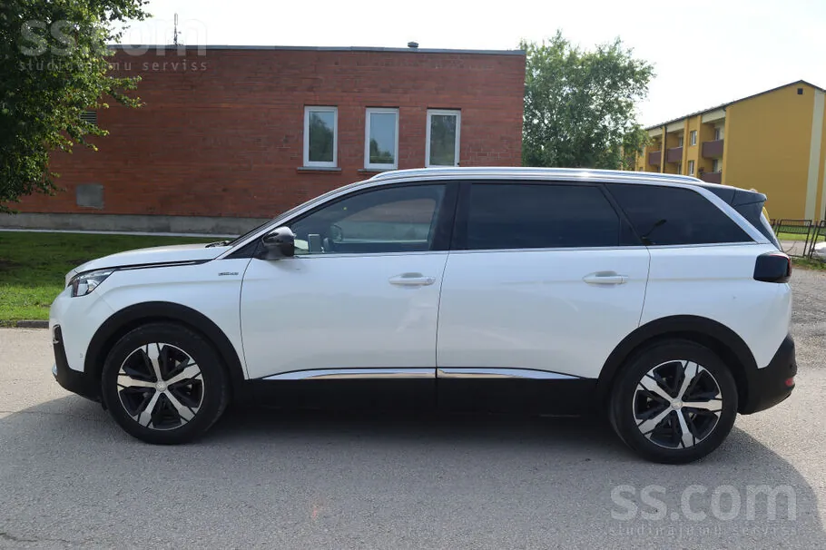 Peugeot 5008 2018 photo 5