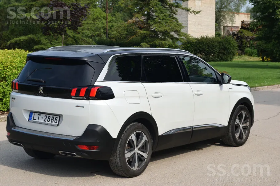 Peugeot 5008 2018 photo 2