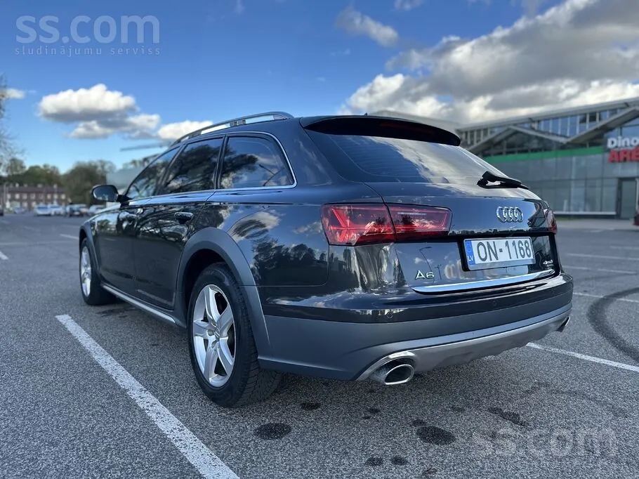 Audi Allroad 2016 photo 5
