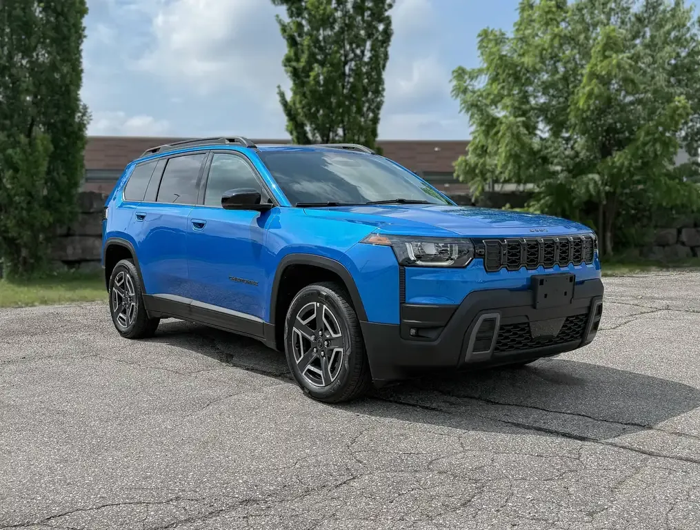 Jeep Cherokee 2026 photo 3